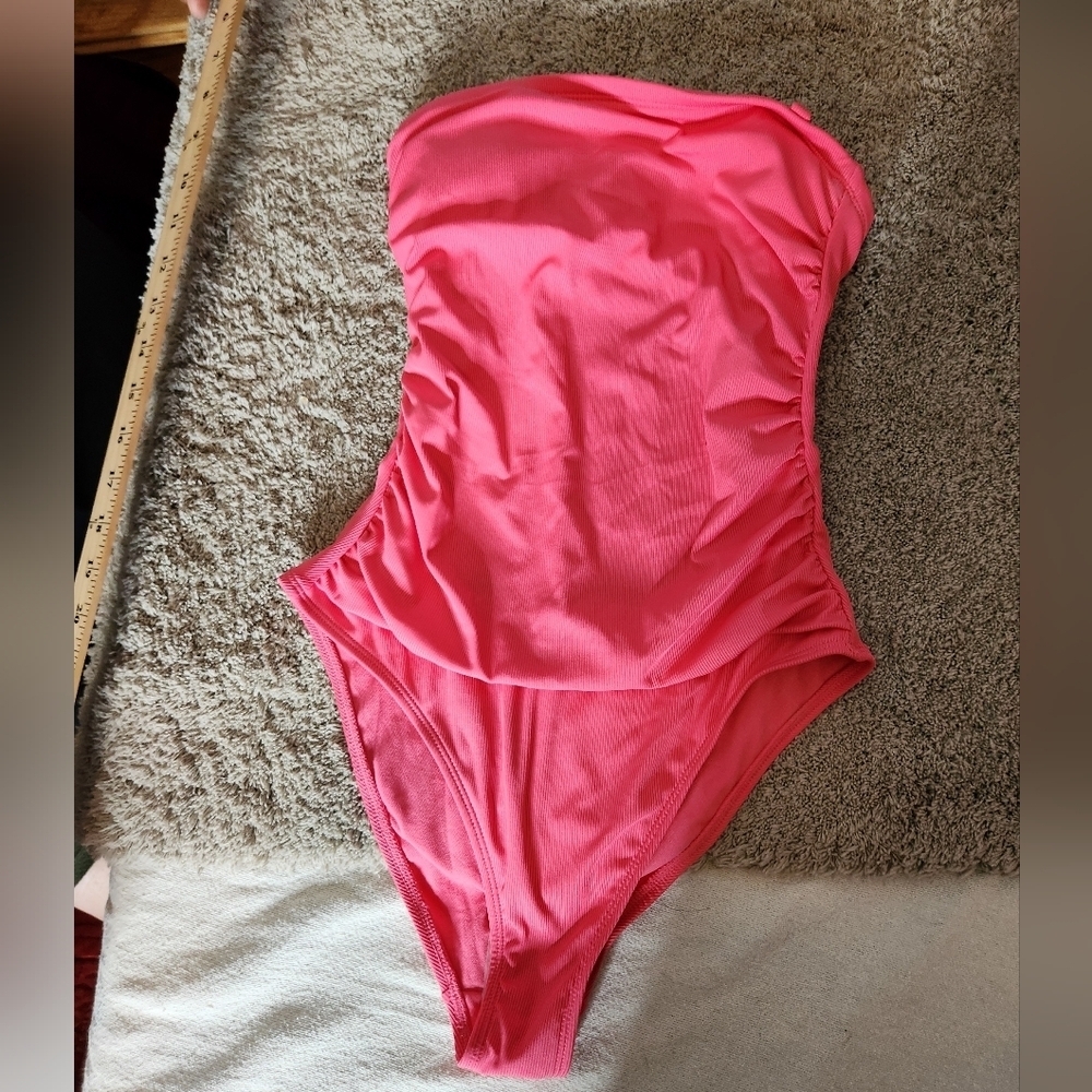 Shade n Shore One Piece Swimsuit - no straps
